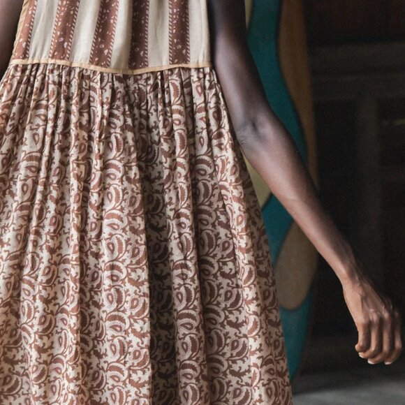 Highly coveted Aahna Dress in Walnut from daughters of India - Picture 8 of 12